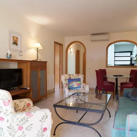 Uhc Costa Linda Family Complex Hospitalet De L'Infant