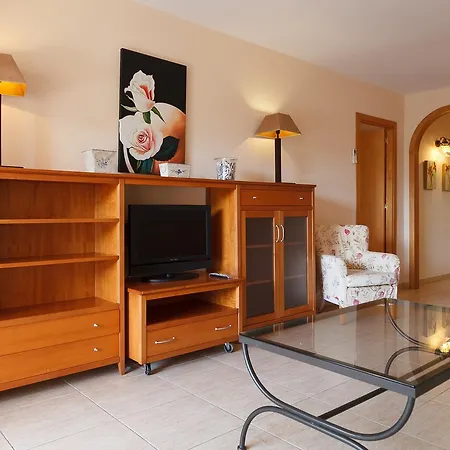 Uhc Costa Linda Family Complex Appartement